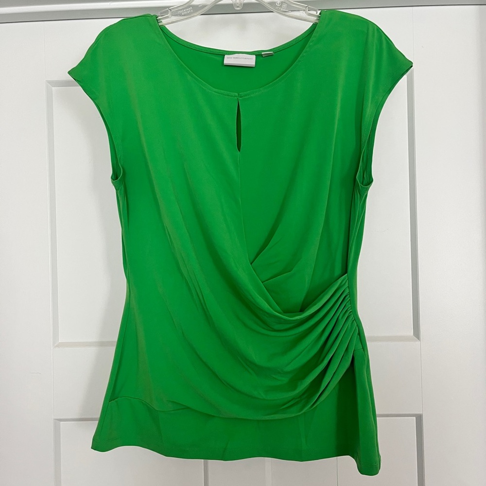 Green ruched dress shirt